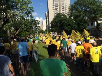 População saí as ruas pela 4º vez pedindo o impeachment de Dilma