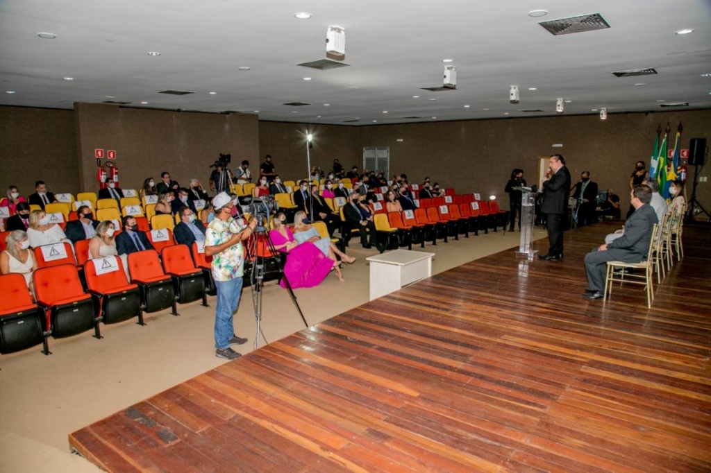 Marcelo Iunes relembra do saudoso ex-prefeito Ruiter Cunha durante discurso