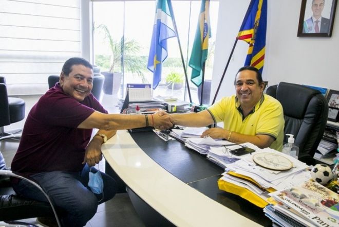 Vice-prefeito Dirceu Miguéis assume funções após recuperação do Covid