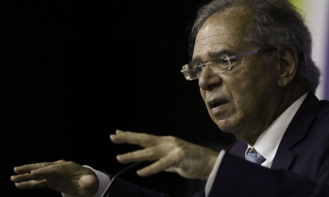 Experiência ajudou Brasil a tomar medidas contra inflação, diz Guedes