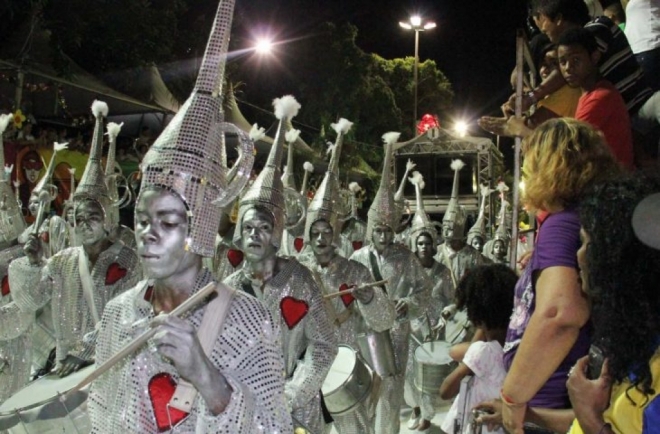 Desfile das escolas de samba de Corumbá começa nesta sexta 
