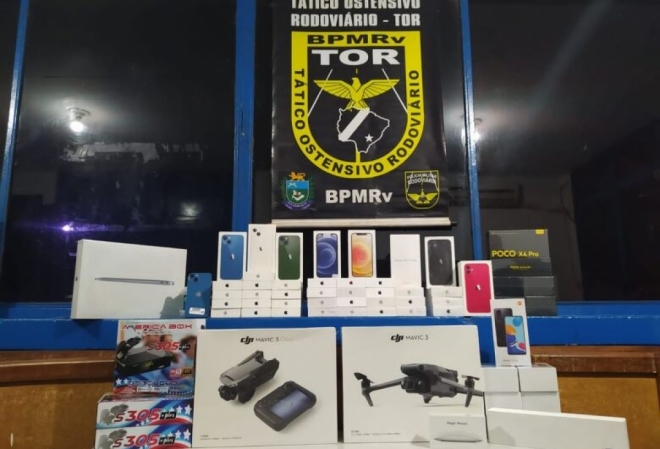 Celulares e drones avaliados em quase R$ 400 mil são apreendidos pela polícia
